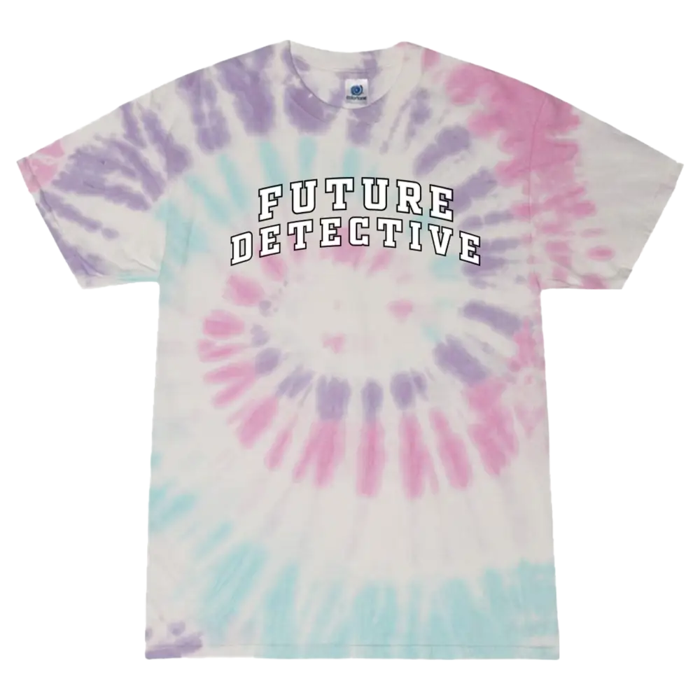 Tie-dye t-shirt with ’FUTURE DETECTIVE’ text printed on the front.